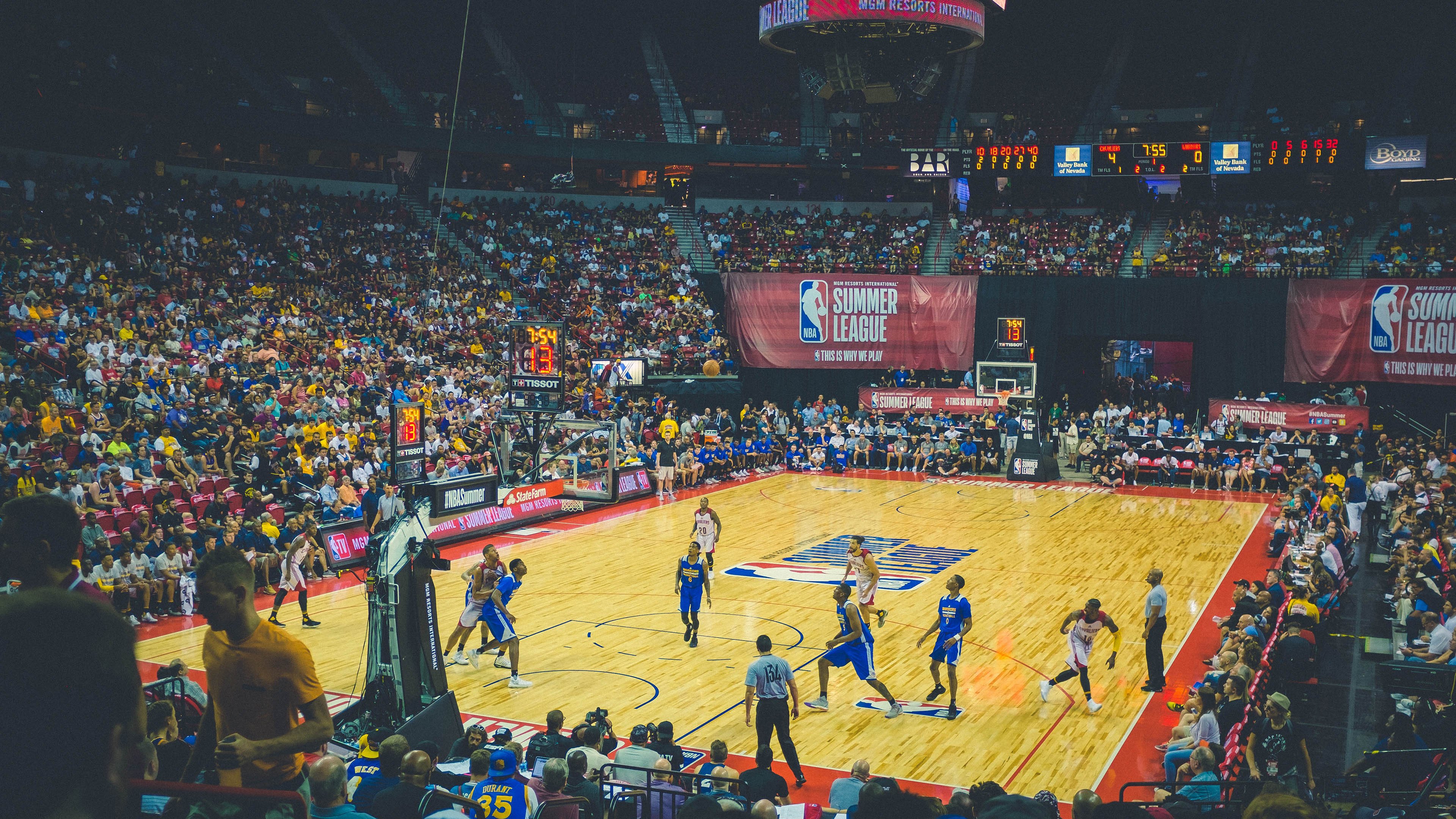 九游体育娱乐官方网站-全明星赛半决赛爆出冷门！切尔西鏖战洛杉矶快船，争冠形势突变  第2张